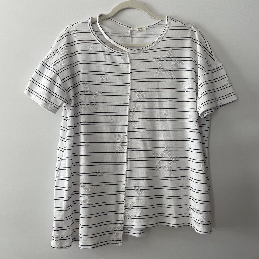 Easel Top Distressed Cutout Short Sleeve Striped White Cotton Size M-dp